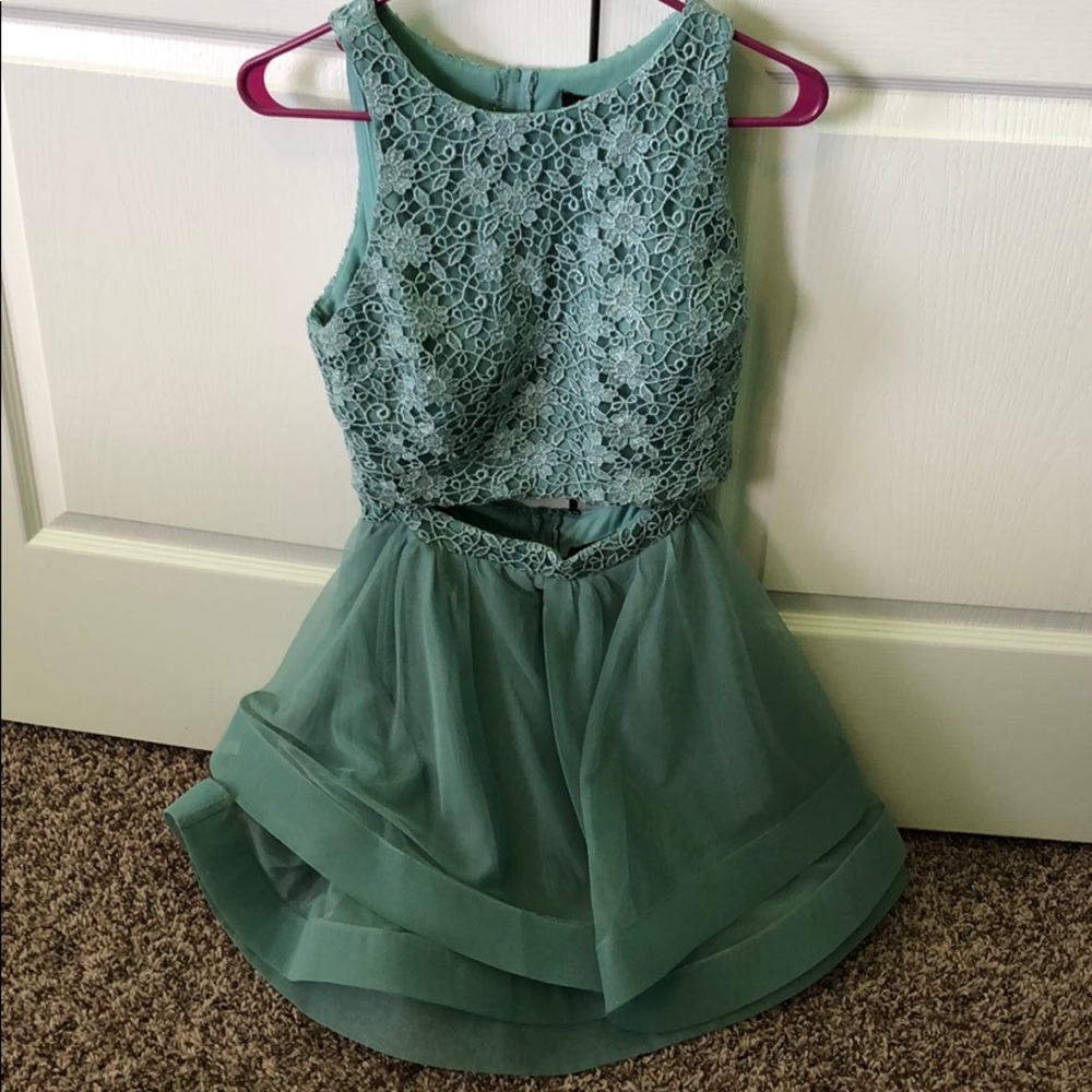 Jodi Kristopher 2-pc dress